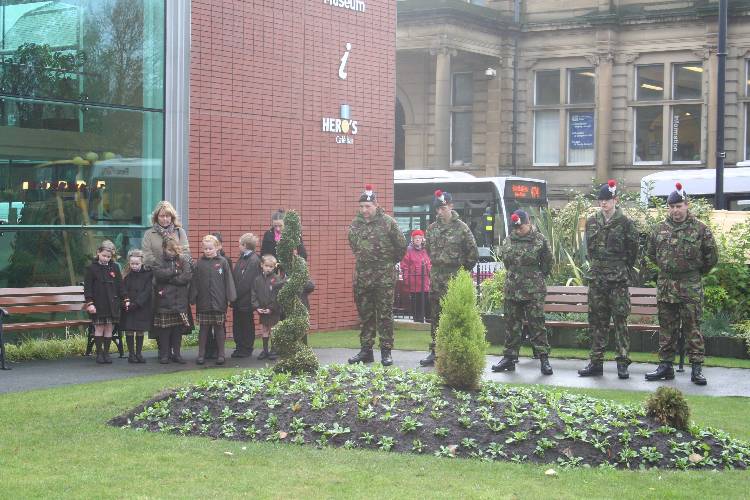 Images/WE WILL REMEMBER 2010 040 copy.jpg